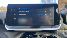 Peugeot 208 1.2 PureTech 100 Allure 5dr Petrol Hatchback